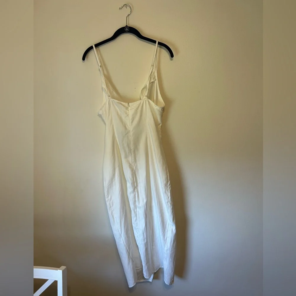 NWT Pretty Little Thing white cowl neck strappy midi dress - Picture 4 of 9